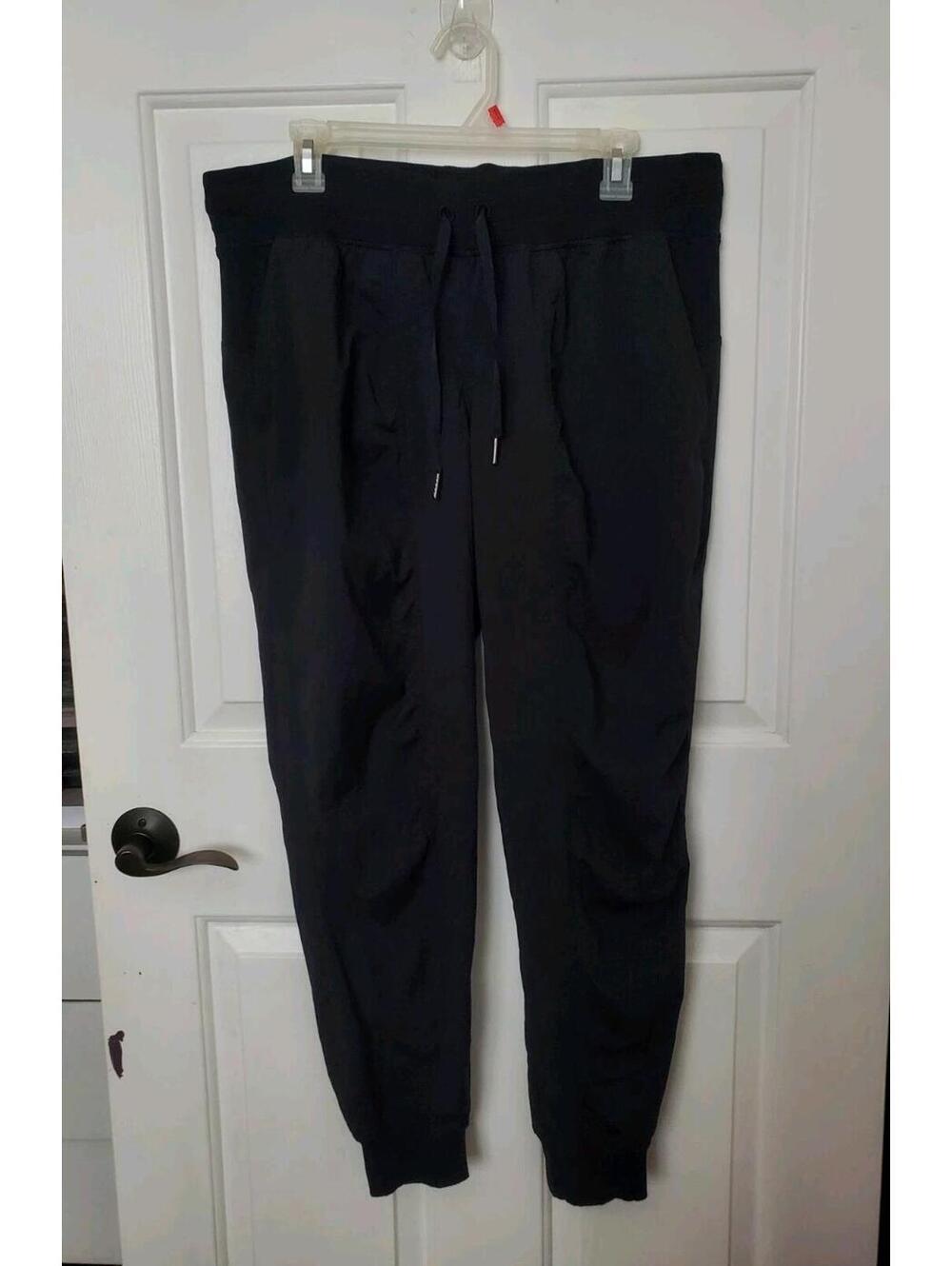 Lululemon Black Dance Studio Jogger Pants Tapered size 14 Square Dot Womens